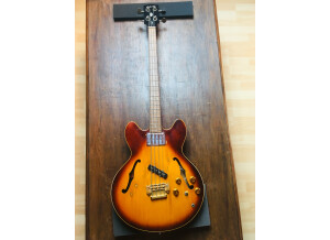 Gibson EB2 (20436)