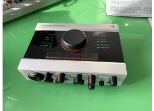 Native Instruments Audio Kontrol 1 (34556)