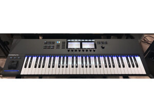 Native Instruments Komplete Kontrol S61 mk2 (11033)