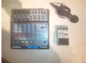 Alesis MultiMix 8 USB 2.0 (7726)