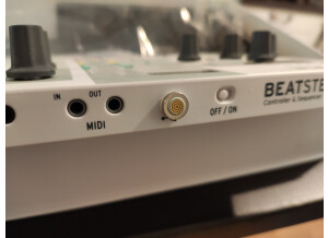 Arturia BeatStep Pro (65384)