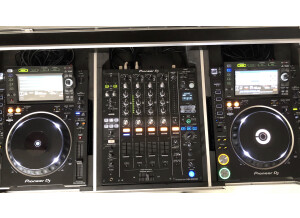 63FB771E-C8D2-4A33-B28B-8A83F50A32B0