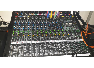 Mackie ProFX16v2 (14874)