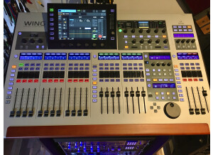 Behringer Wing (85857)