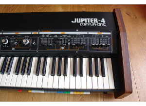 Roland Jupiter-4 (60336)