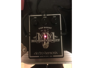 Electro-Harmonix Micro Metal Muff