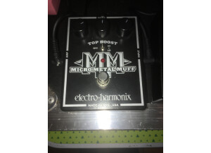 Electro-Harmonix Micro Metal Muff