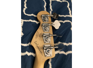Squier Eva Gardner Precision Bass (22143)