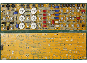 Behringer Model D (51702)