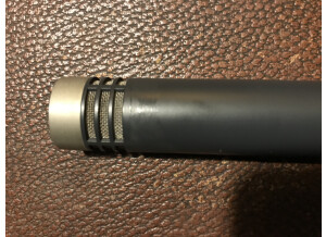 03922574-3555-40AD-938C-EA8B021B44A2