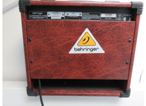 Behringer Ultracoustic AT108