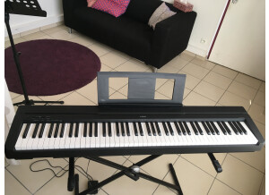 Yamaha P-45 (87100)