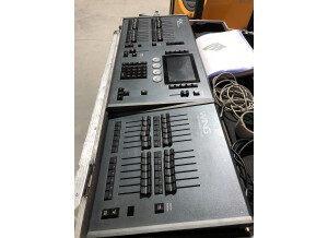 Console FLX 2048 coté