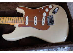 Fender American Deluxe Stratocaster [2003-2010] (94639)