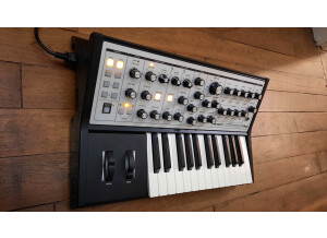 Moog Music Sub Phatty (12009)