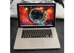 Apple MacBook Pro (602)