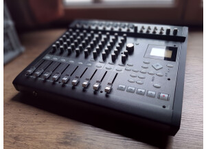 Korg d888  3
