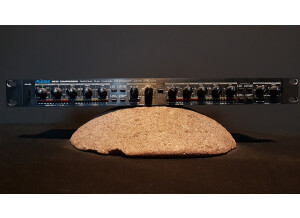 Alesis 3630 Compressor (25914)