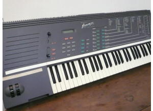 E-MU Emax (38887)