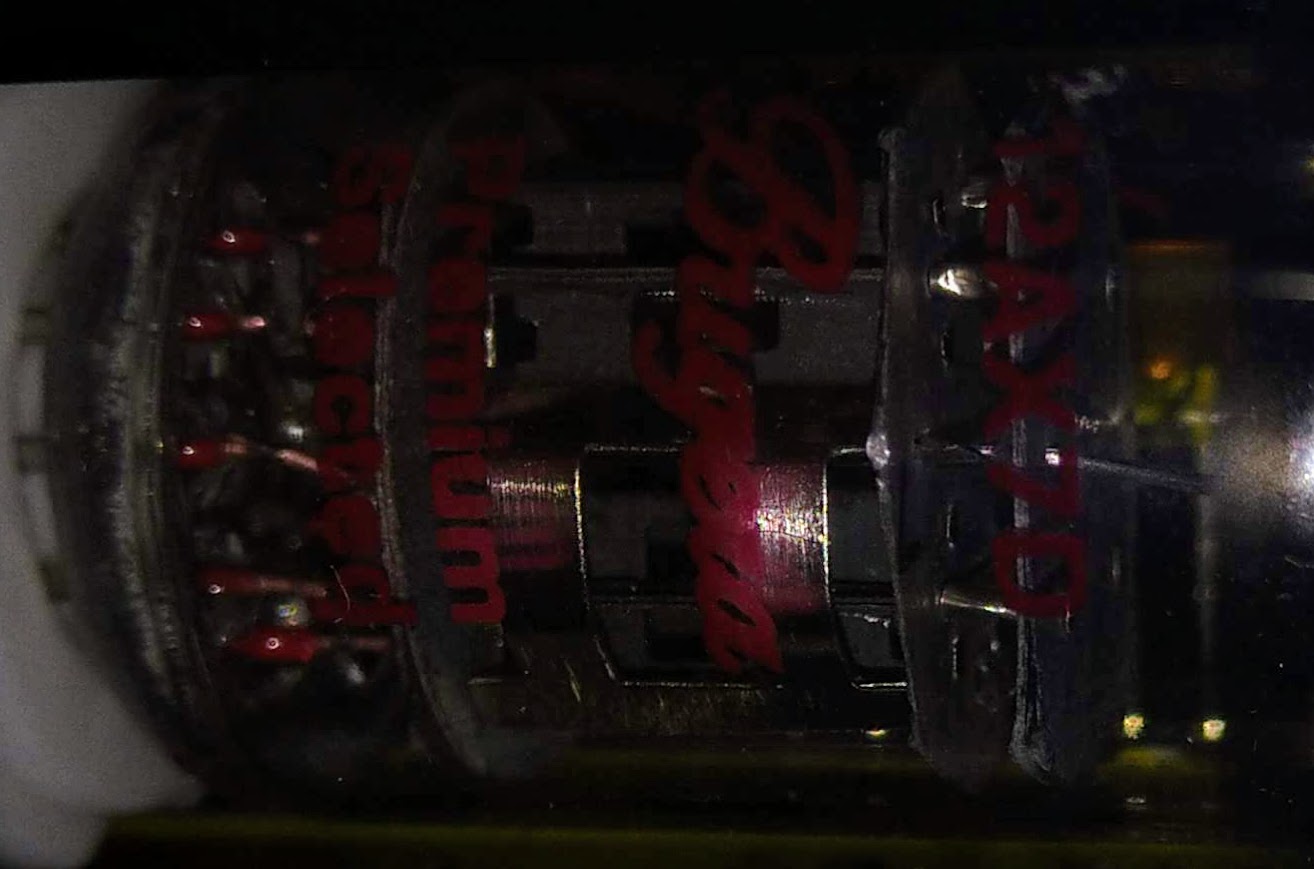 Behringer Ultragain Pro MIC2200