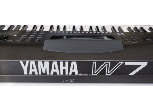 Yamaha W7 (43169)