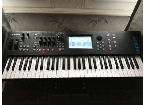 Yamaha MODX6 (57709)