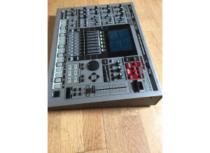 Roland MC-909 Sampling Groovebox (32467)