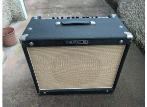 Tech 21 Trademark 60 1x12 (45952)