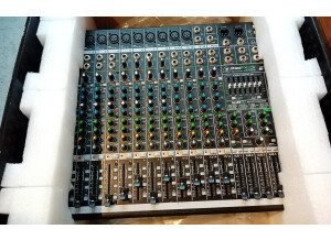 Mackie ProFX16v2 (9144)