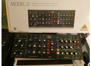 Behringer Model D (76771)