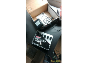 electro-harmonix-deluxe-3190864