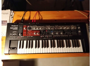 Roland SH-201 (34045)