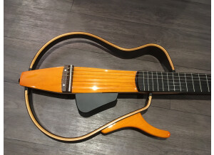 Yamaha Silent SLG130NW 02