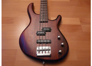 Cort New Action Bass 4c