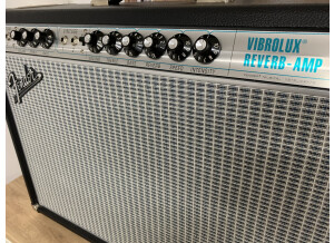 Fender ’68 Custom Vibrolux Reverb (37070)