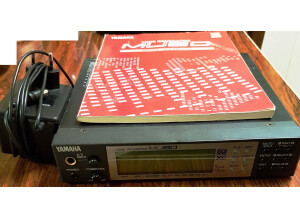 Yamaha MU80 (29706)