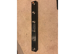 One Control Iguana tail loop 2 (6712)