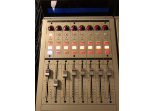 Mackie Control Universal Extender Pro (83618)