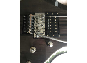 edwards-e-fr-3133731@2x