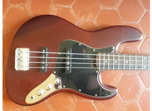 Squier Standard Jazz Bass (80212)