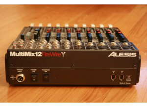 Alesis MultiMix 12 FireWire (2565)