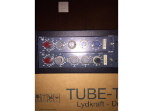 AMS-Neve 1084 (75877)