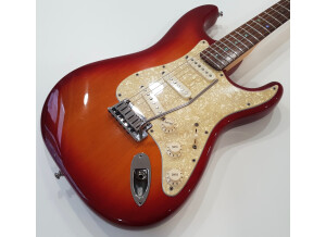 Fender American Deluxe Stratocaster [2003-2010] (17381)