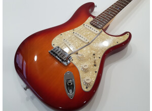 Fender American Deluxe Stratocaster [2003-2010] (51502)