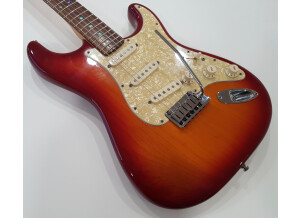 Fender American Deluxe Stratocaster [2003-2010] (23851)