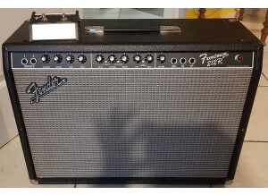 Fender FM 212R (48246)