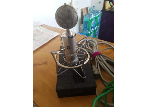 21B8E893-FC72-4E98-B5DC-9E98605B5E7C