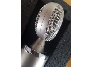 984F139F-8CA9-405A-A7D8-543BA0DB45ED