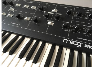 Moog Music Prodigy (50928)