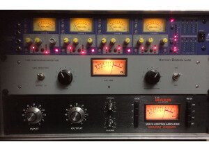 Warm Audio WA76 Limiting Amplifier (64711)